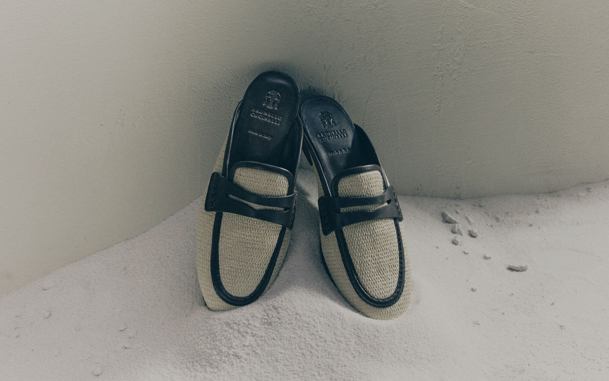 BRUNELLO CUCINELLI ブラックフラットシューズ 38 Women's flat shoes and loafers | Brunello Cucinelli