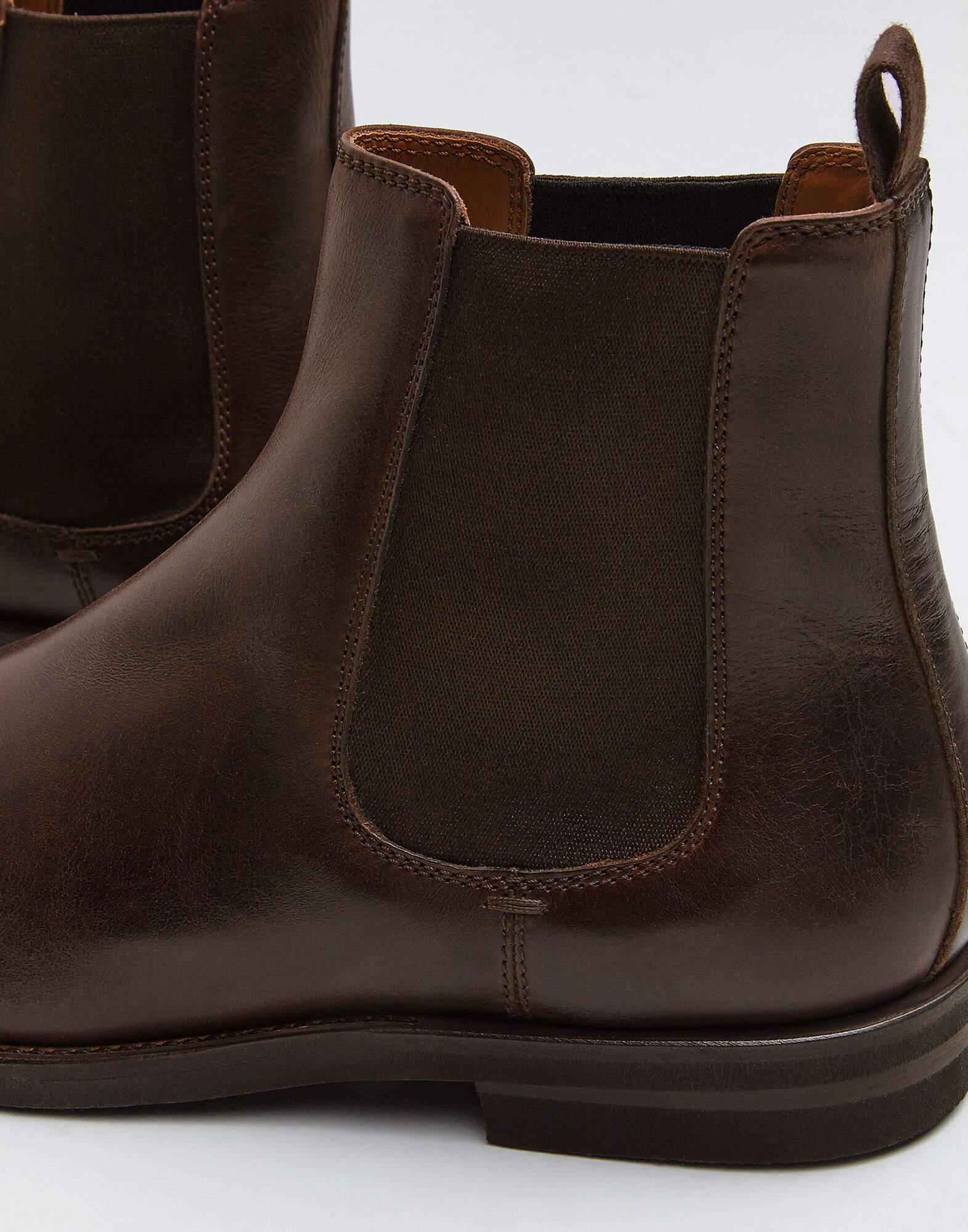 brunello cucinelli chelsea boot