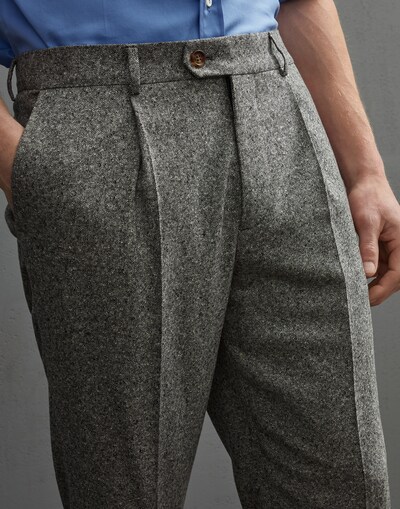 Pleated - Detail view