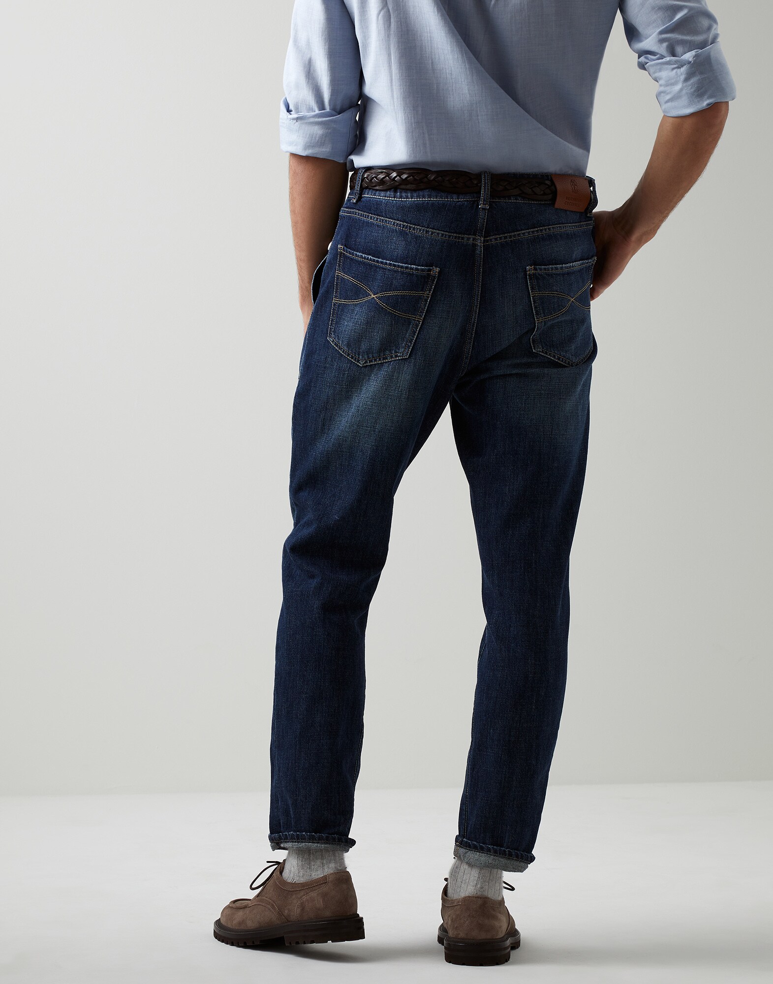 Leisure - Back view