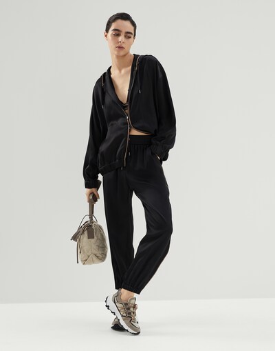 Sweatpants - Full look