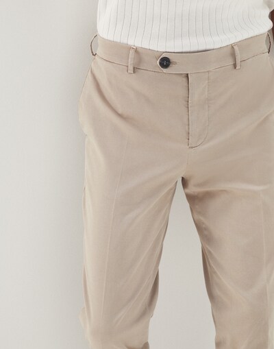 Flat front - Detail view