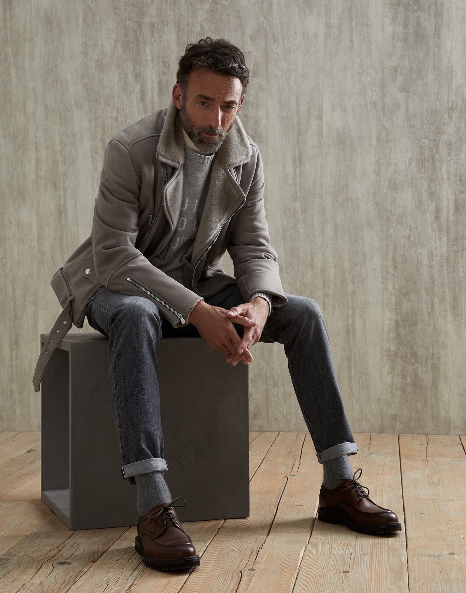 Leisure - Full look