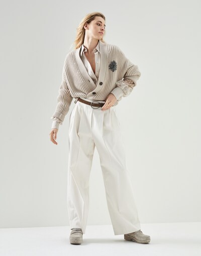 Wide - Full look