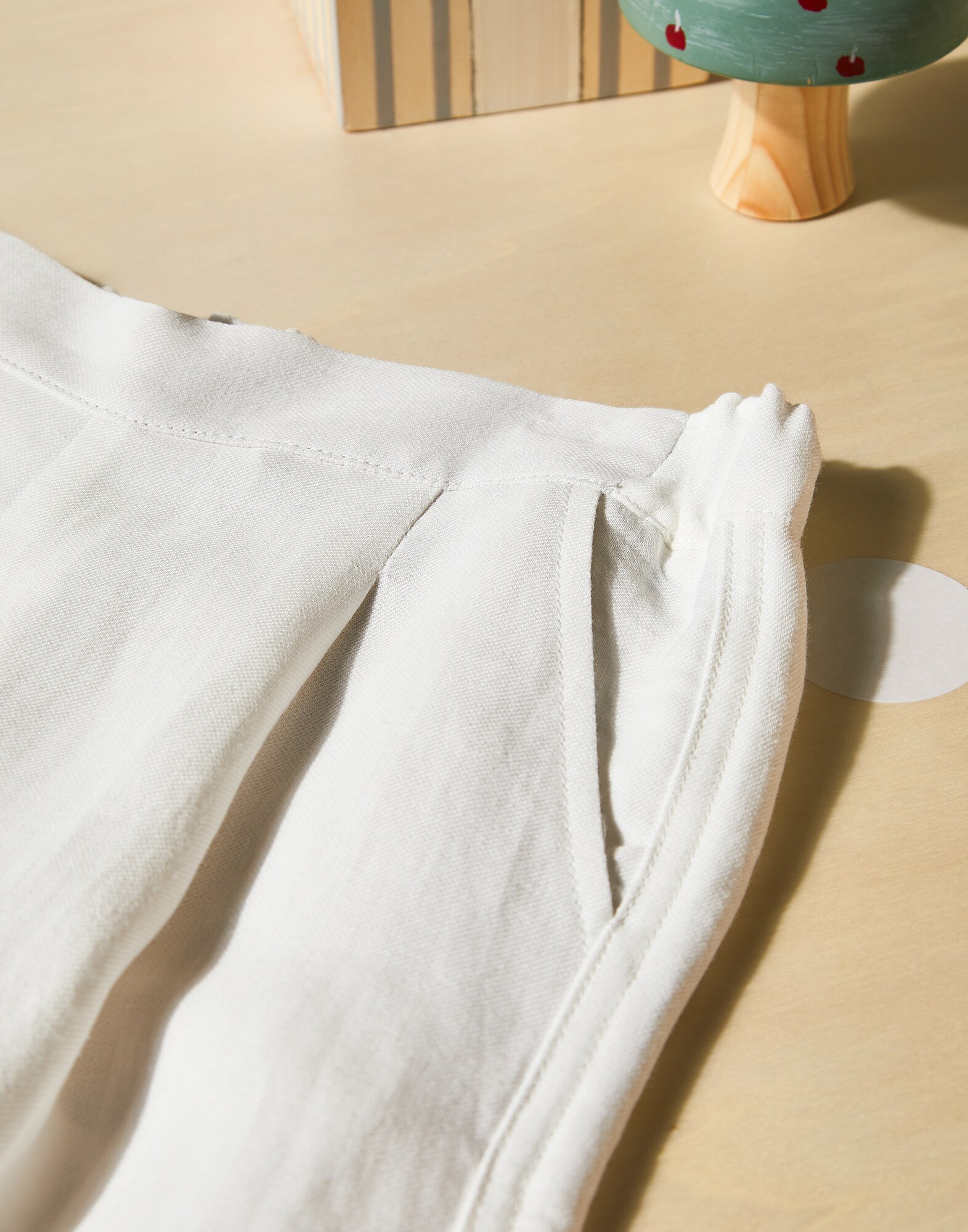 Pants - Detail view