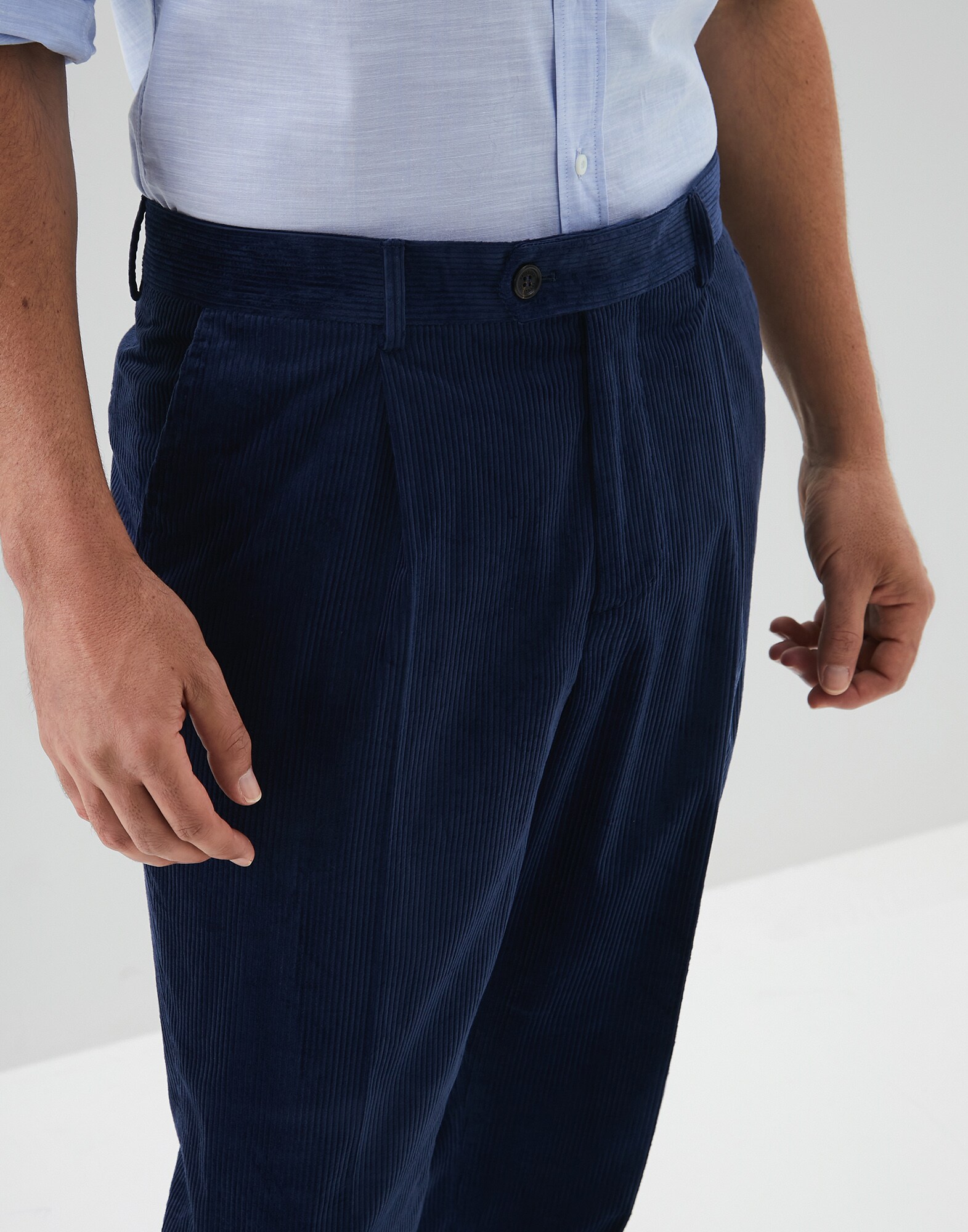 Trousers - Detail