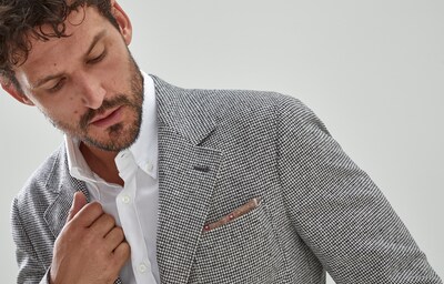 Single Breasted Blazer - Horizontal view