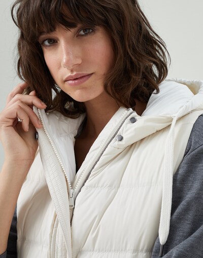 Down Vest - Detail view
