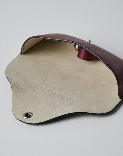 Life Attitude Accessories - Back view