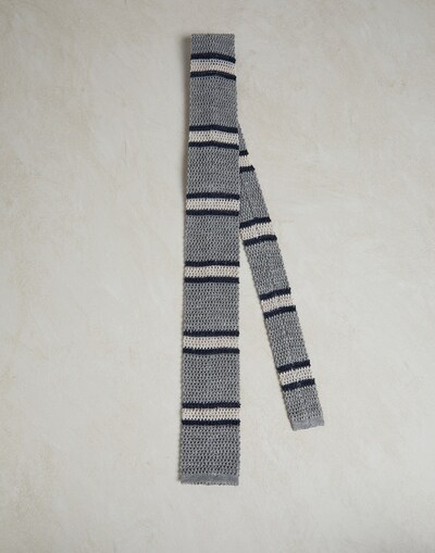 Tie - Front view