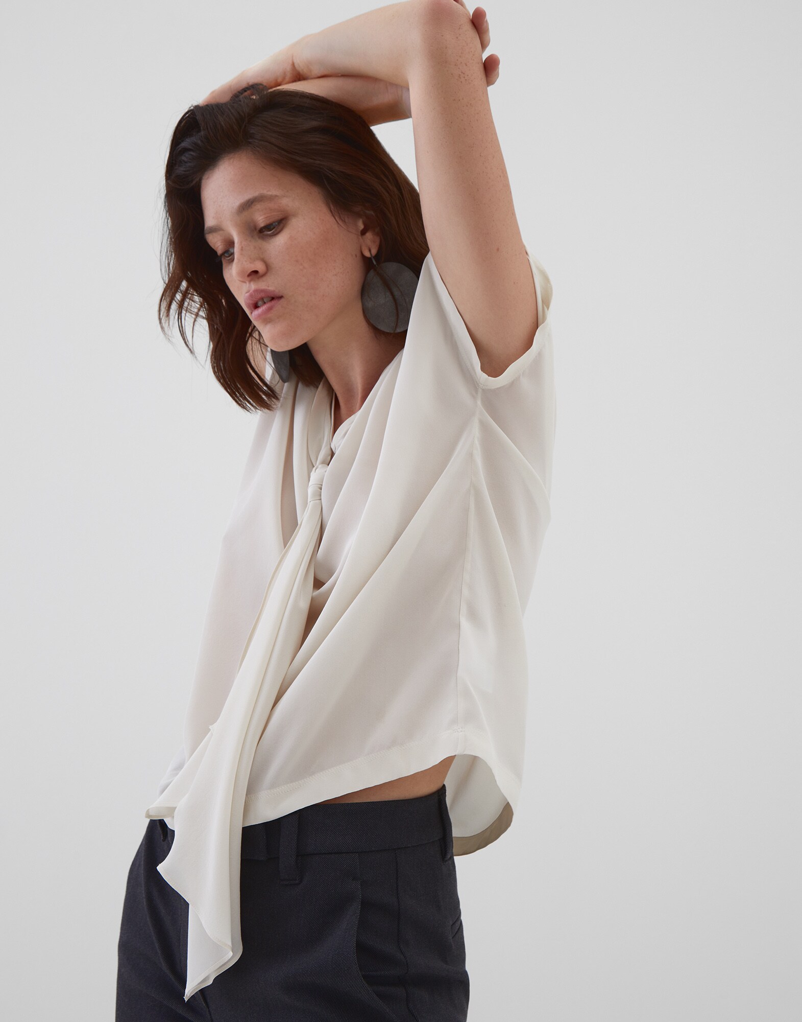 Short Sleeve T-Shirt Vanilla Woman 4 - Brunello Cucinelli