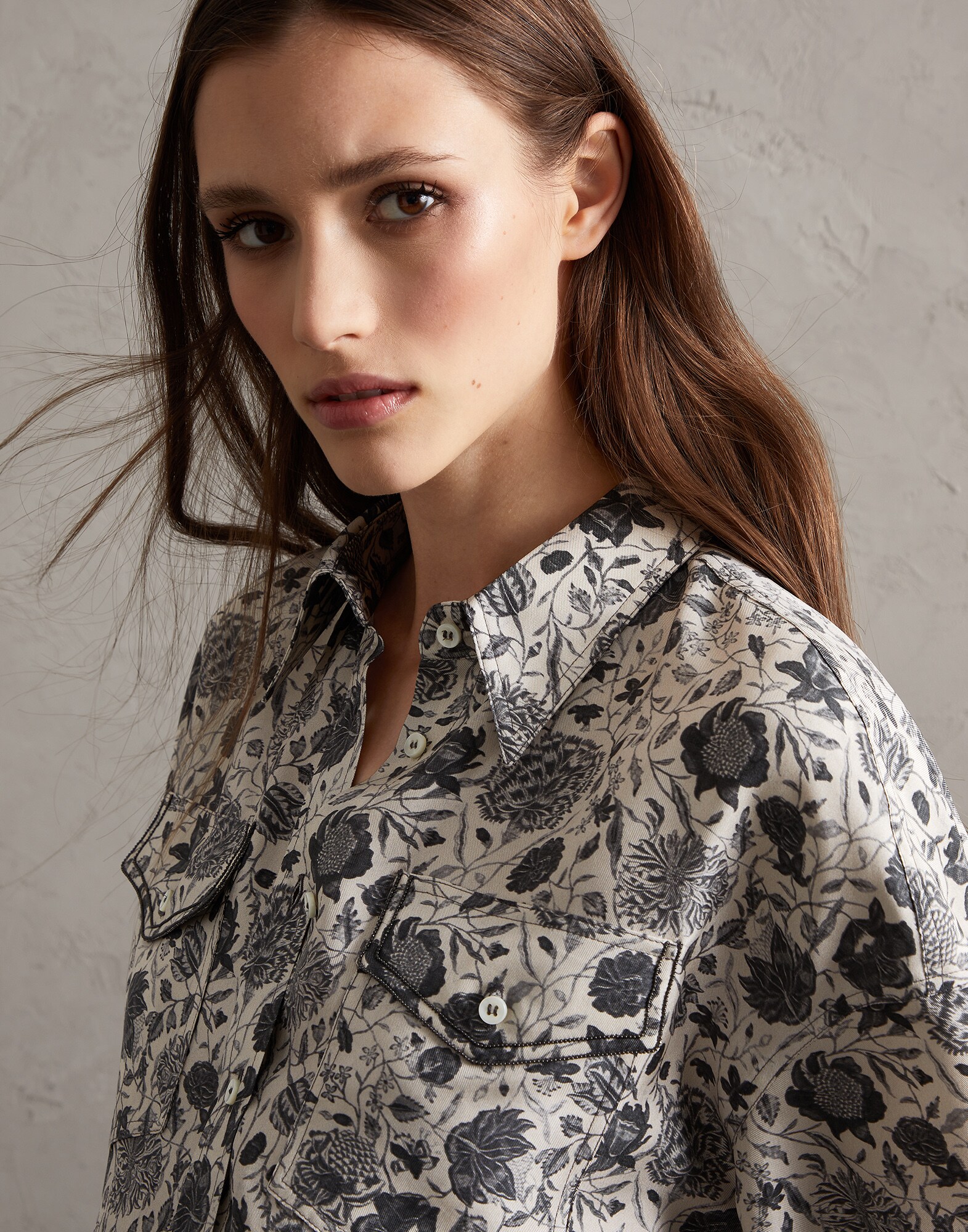 Silk Shirt - Detail view