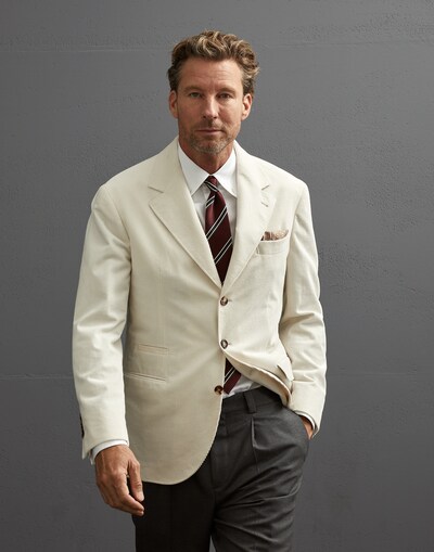Single Breasted Blazer - Editorial view