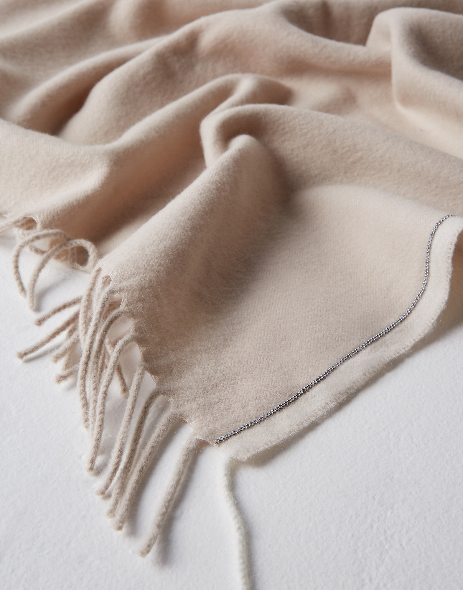 Cashmere Throw - Detail view