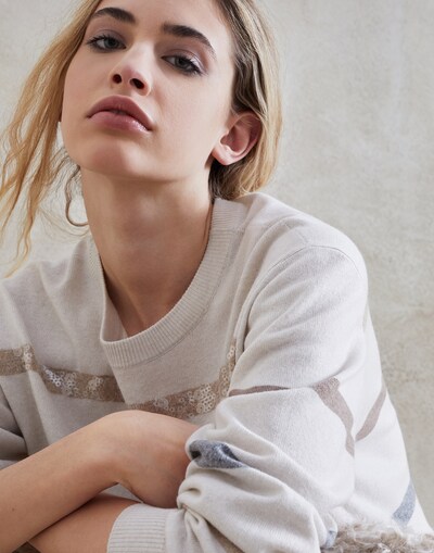 Crewneck - Detail view