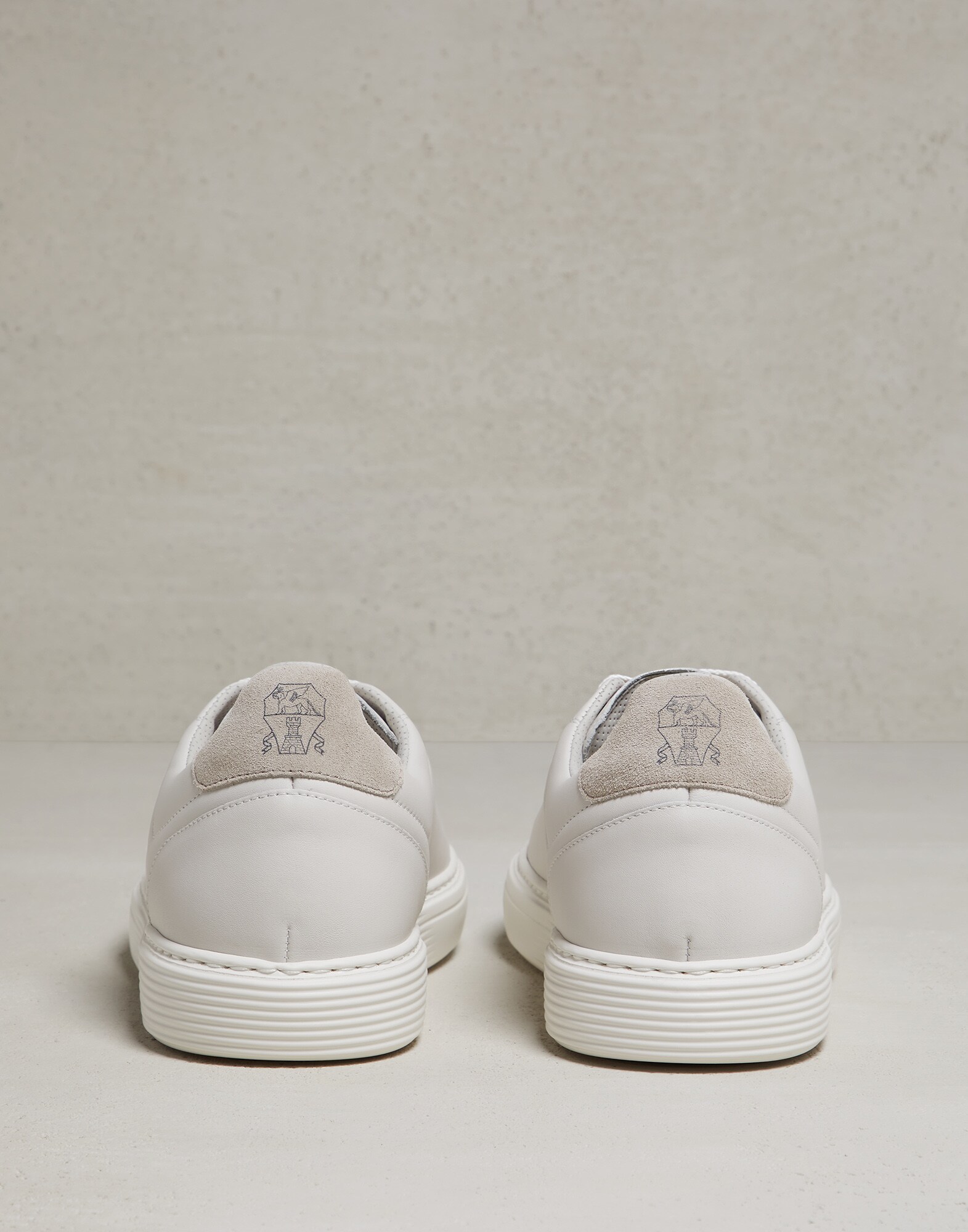 Sneakers - Back view
