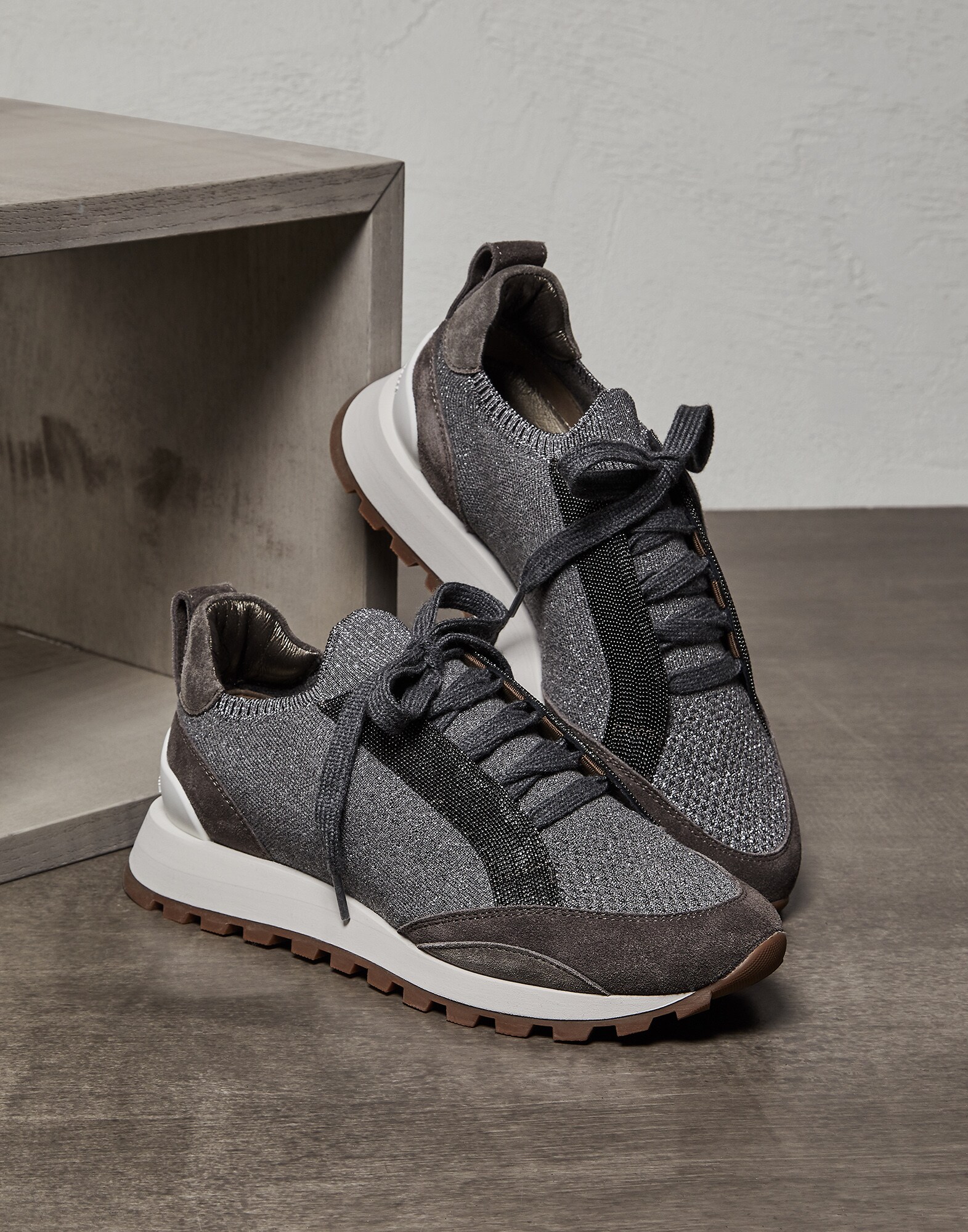 Runners - Front view