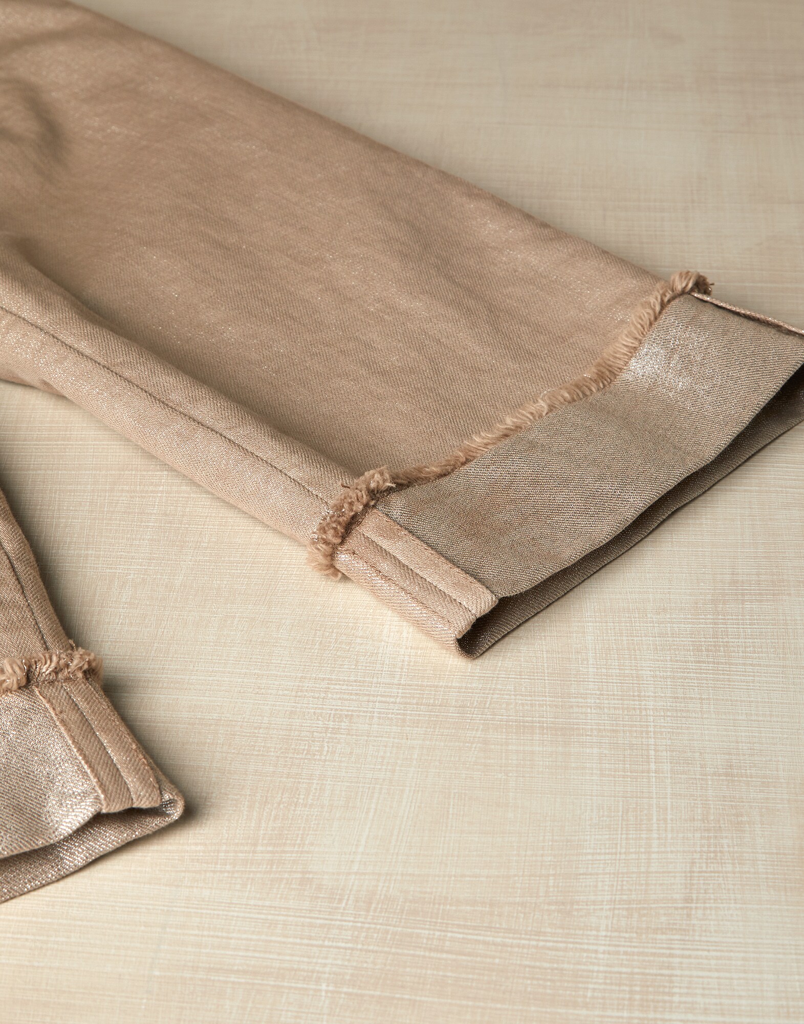Trousers - Detail view