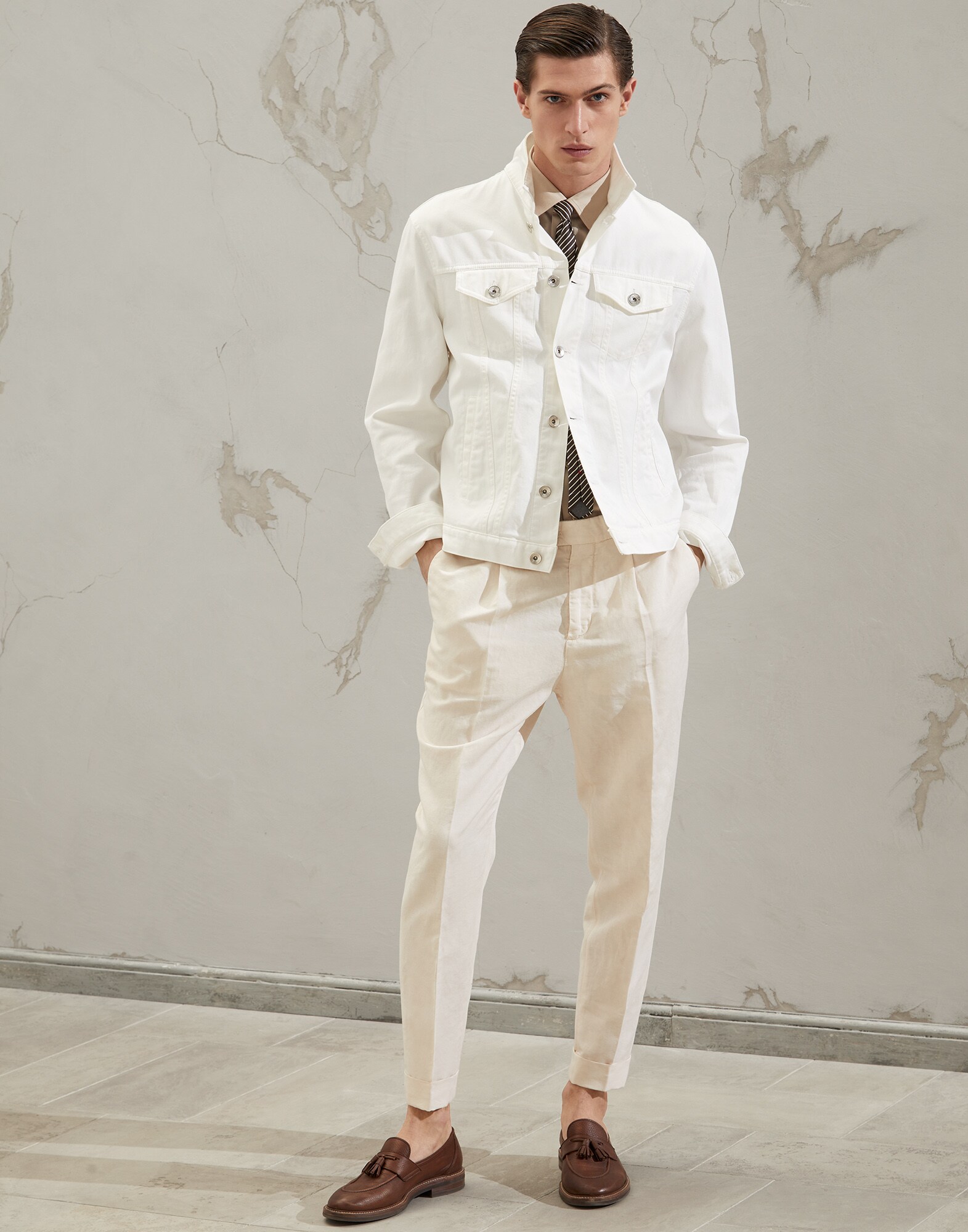 Leisure - Full look