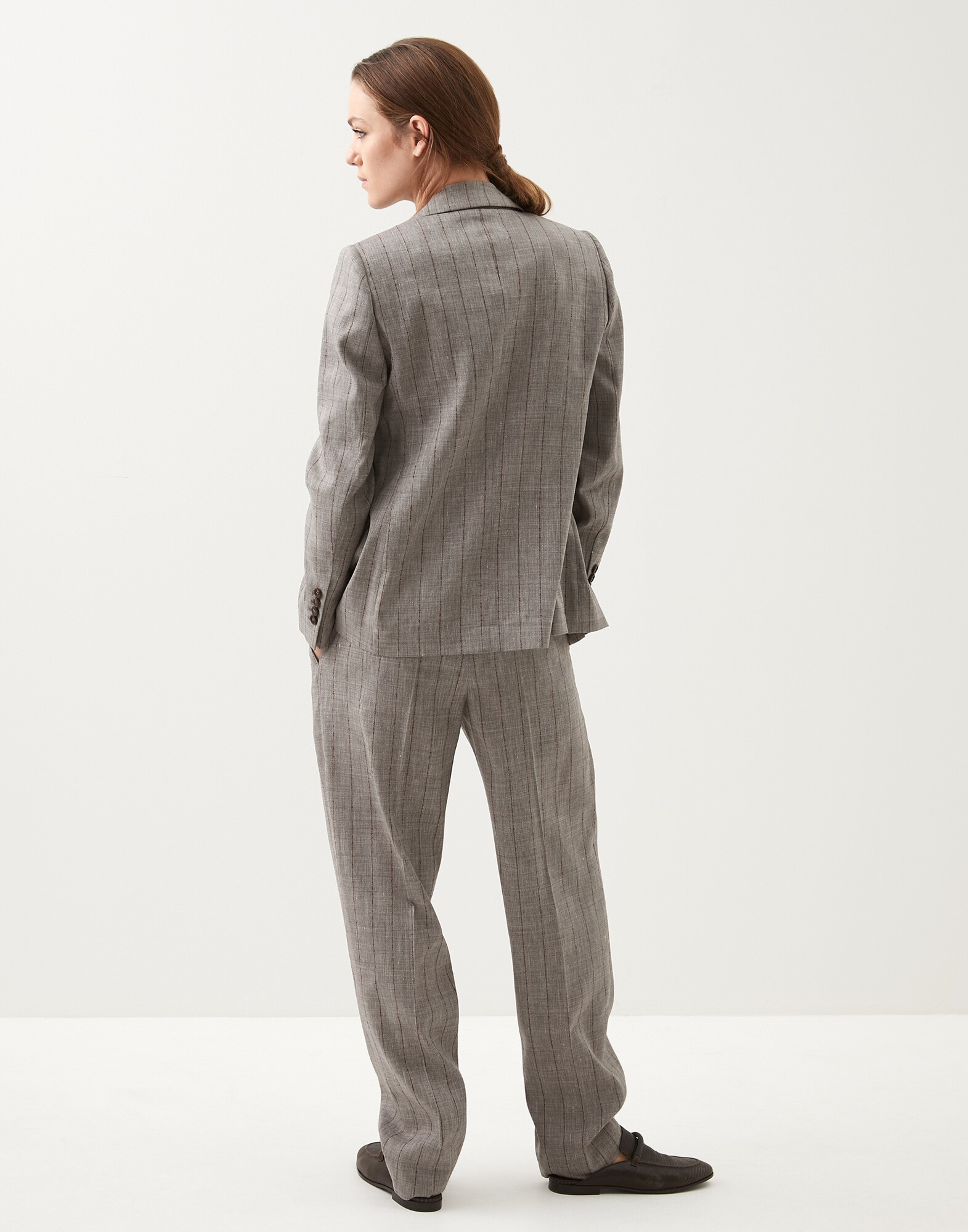 夹克 - Back