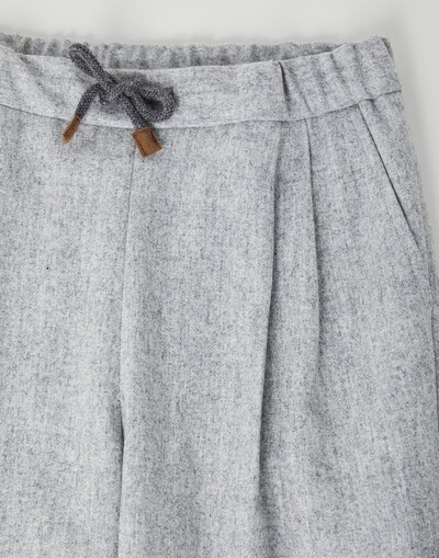 Pants - Detail view