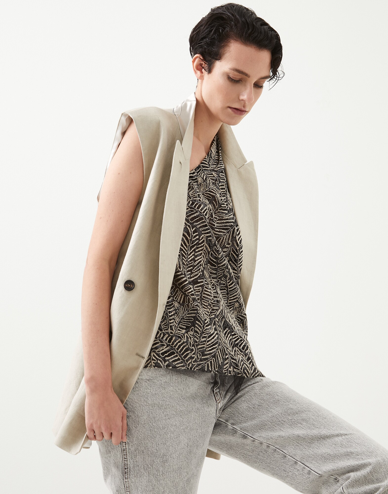 Vest - Editorial view