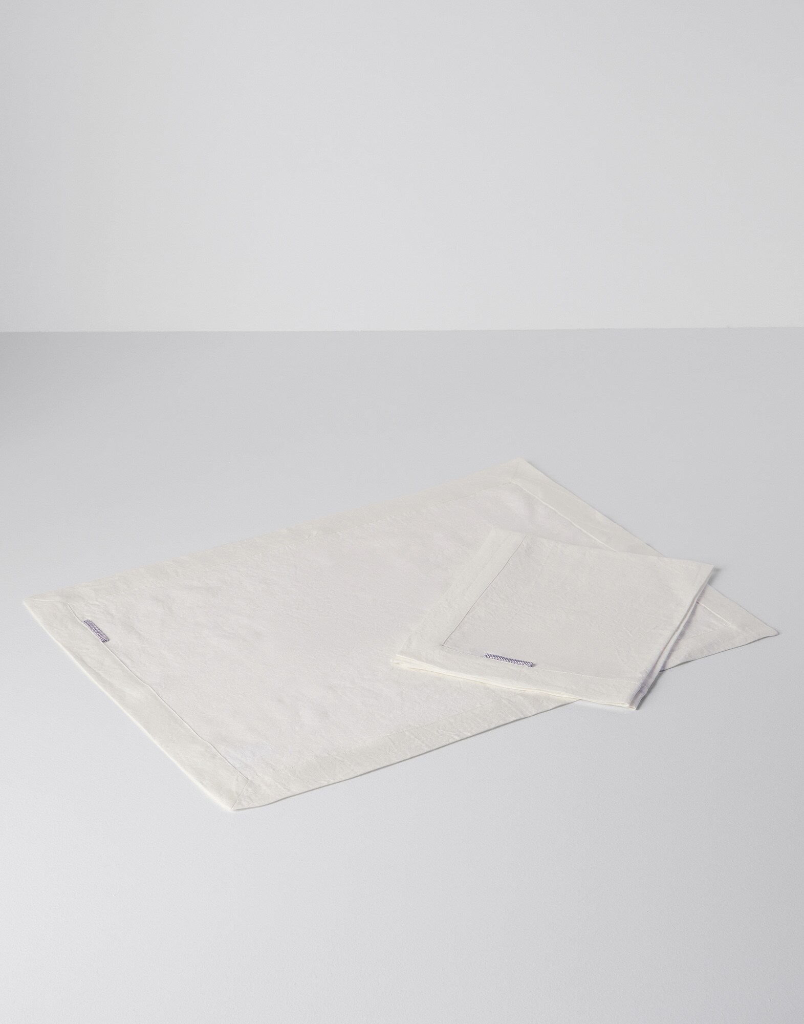 Table Linens - Front view