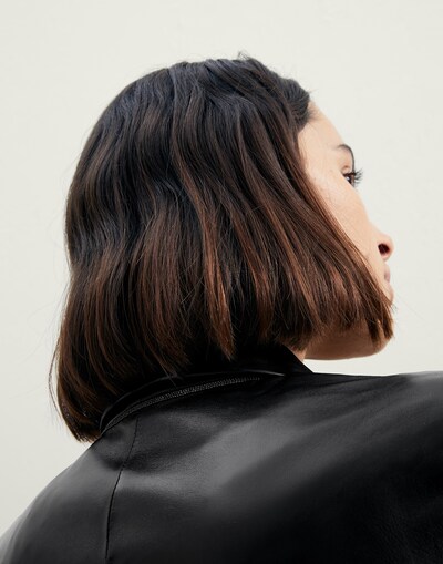 Leather - Detail view