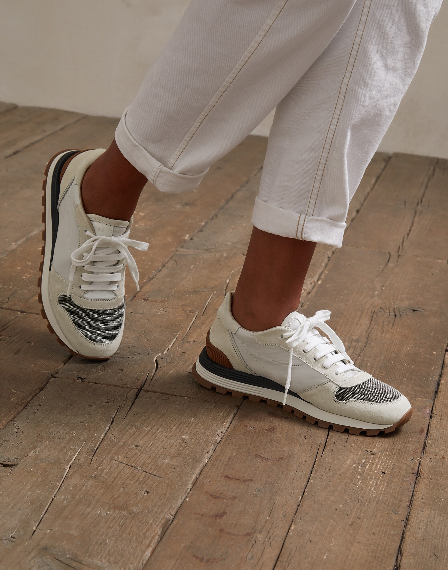 Sneakers - Editorial view