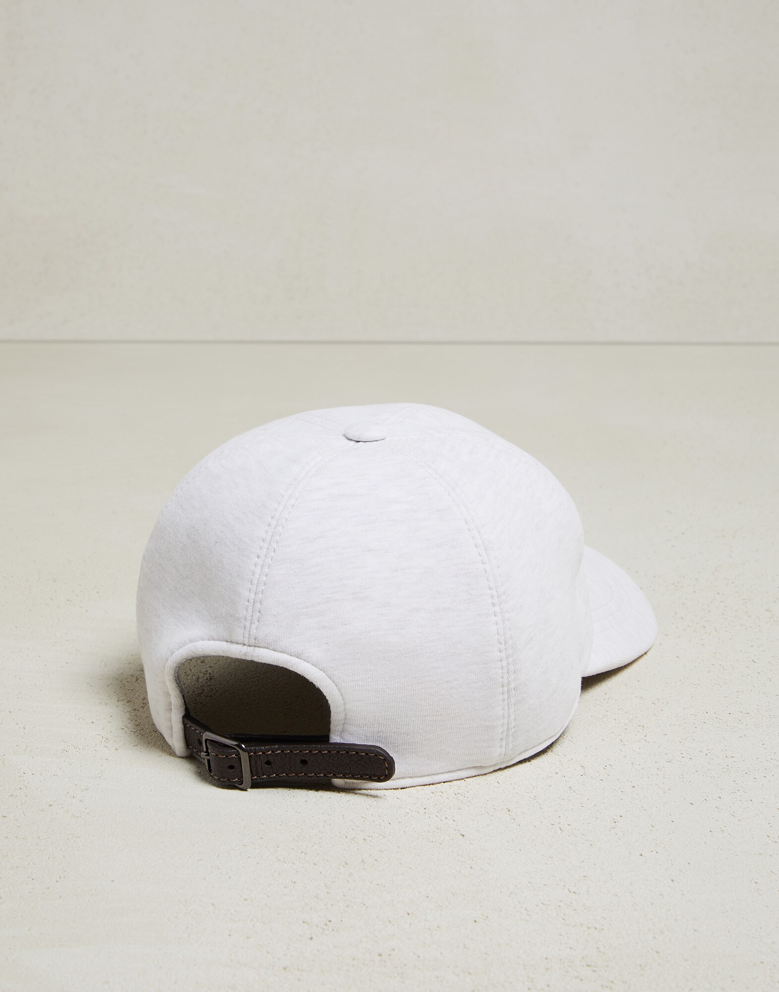 Hats & Caps - Detail view