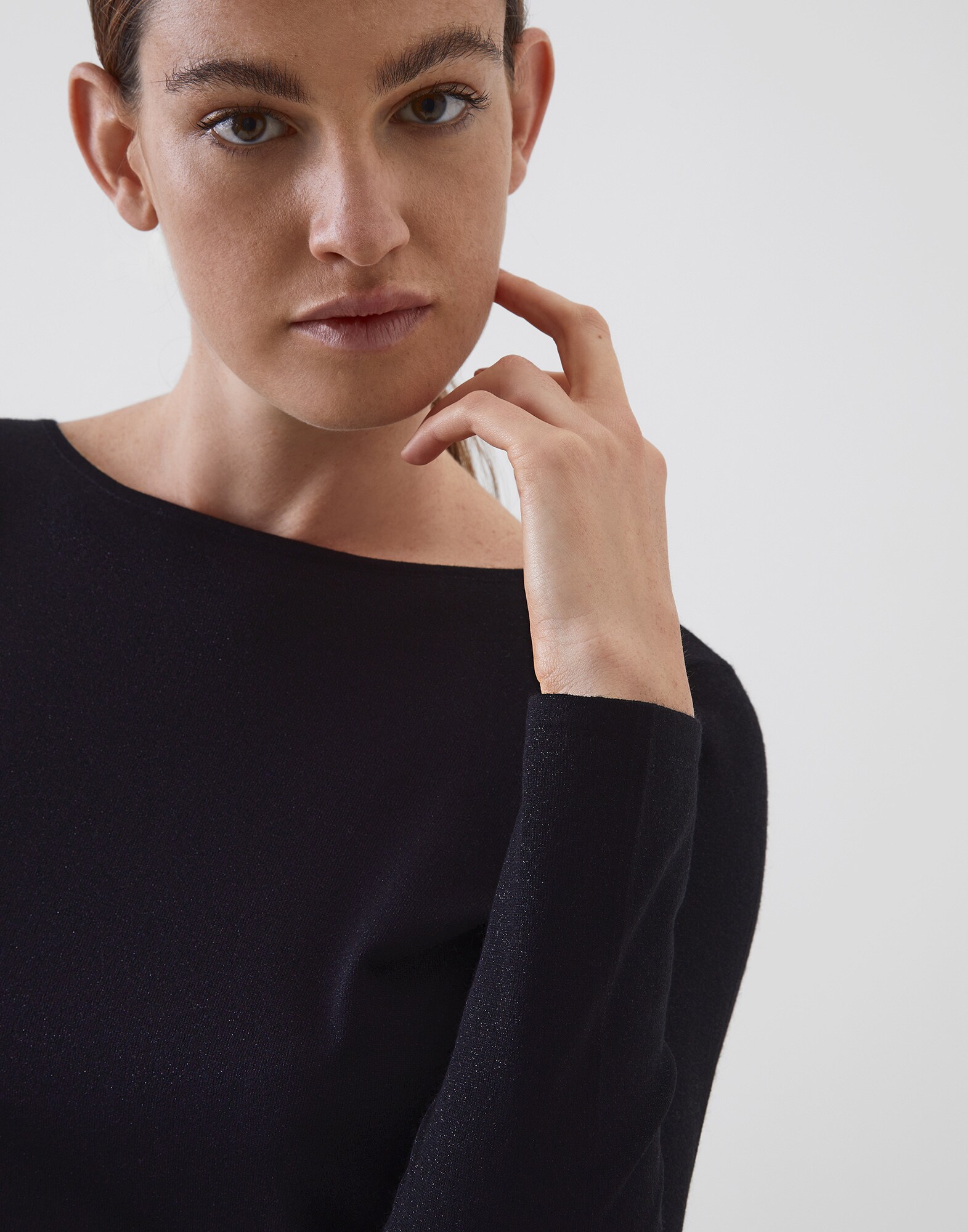 Crewneck Sweater - Detail
