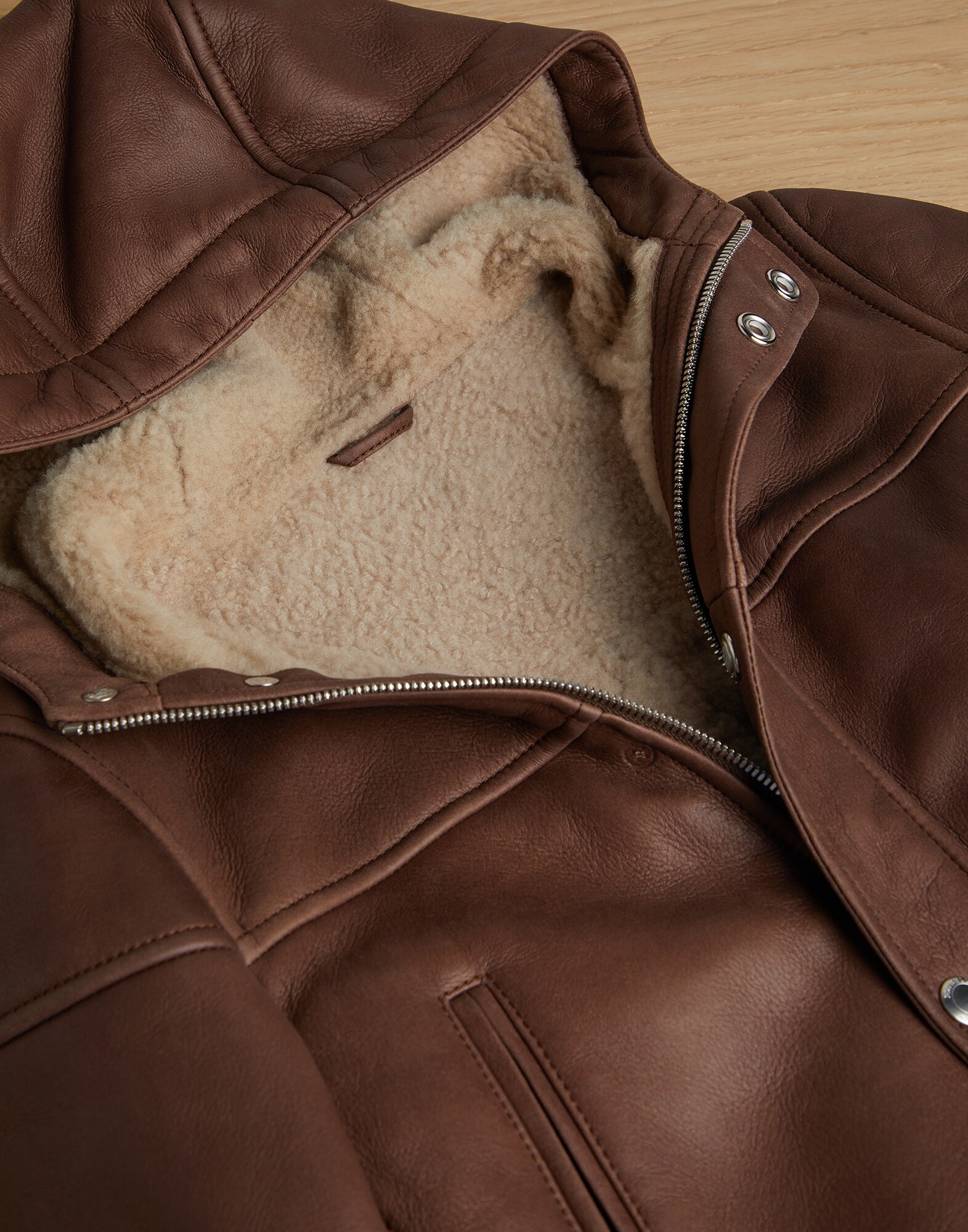 Leather - Detail view
