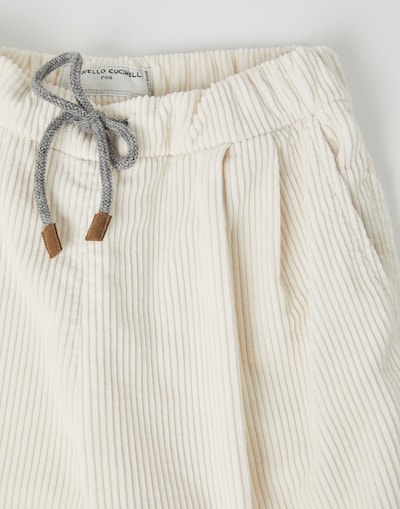 Pants - Detail view