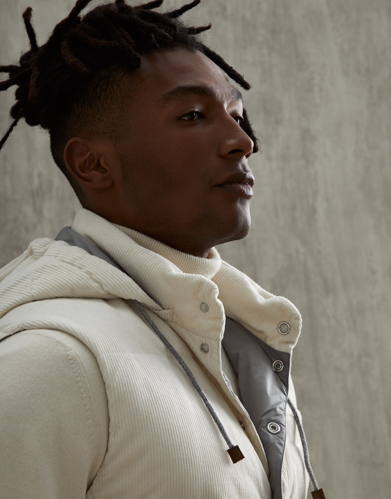 Down Vest - Detail view