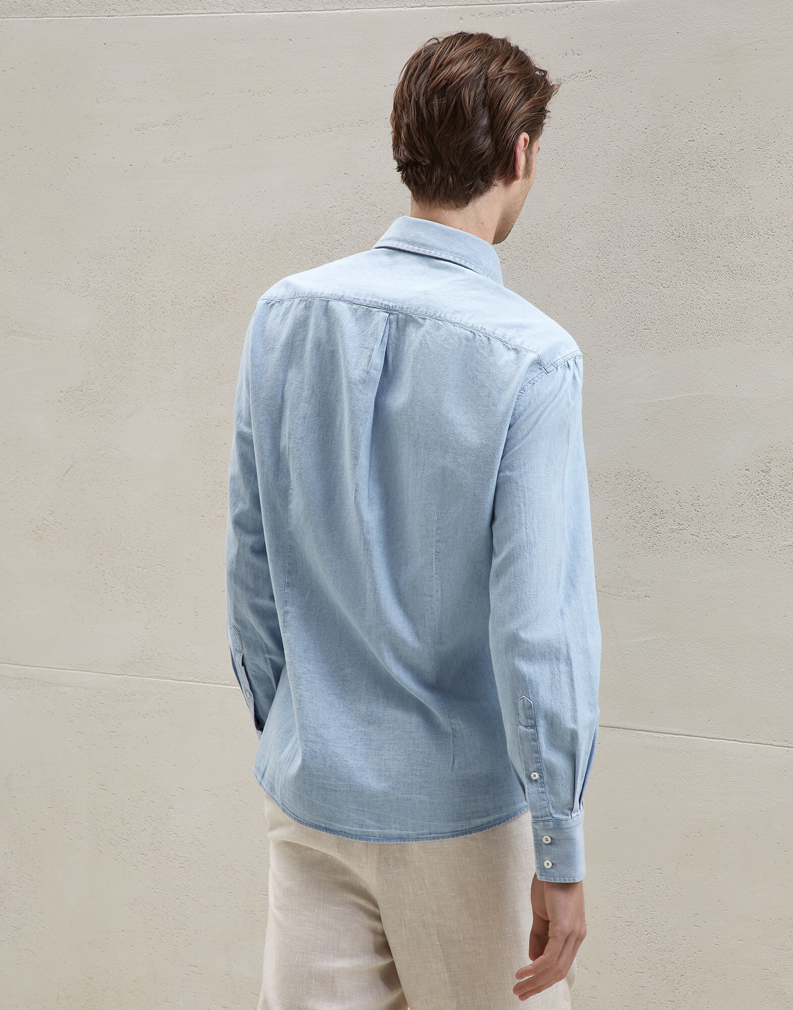 Slim - Back view