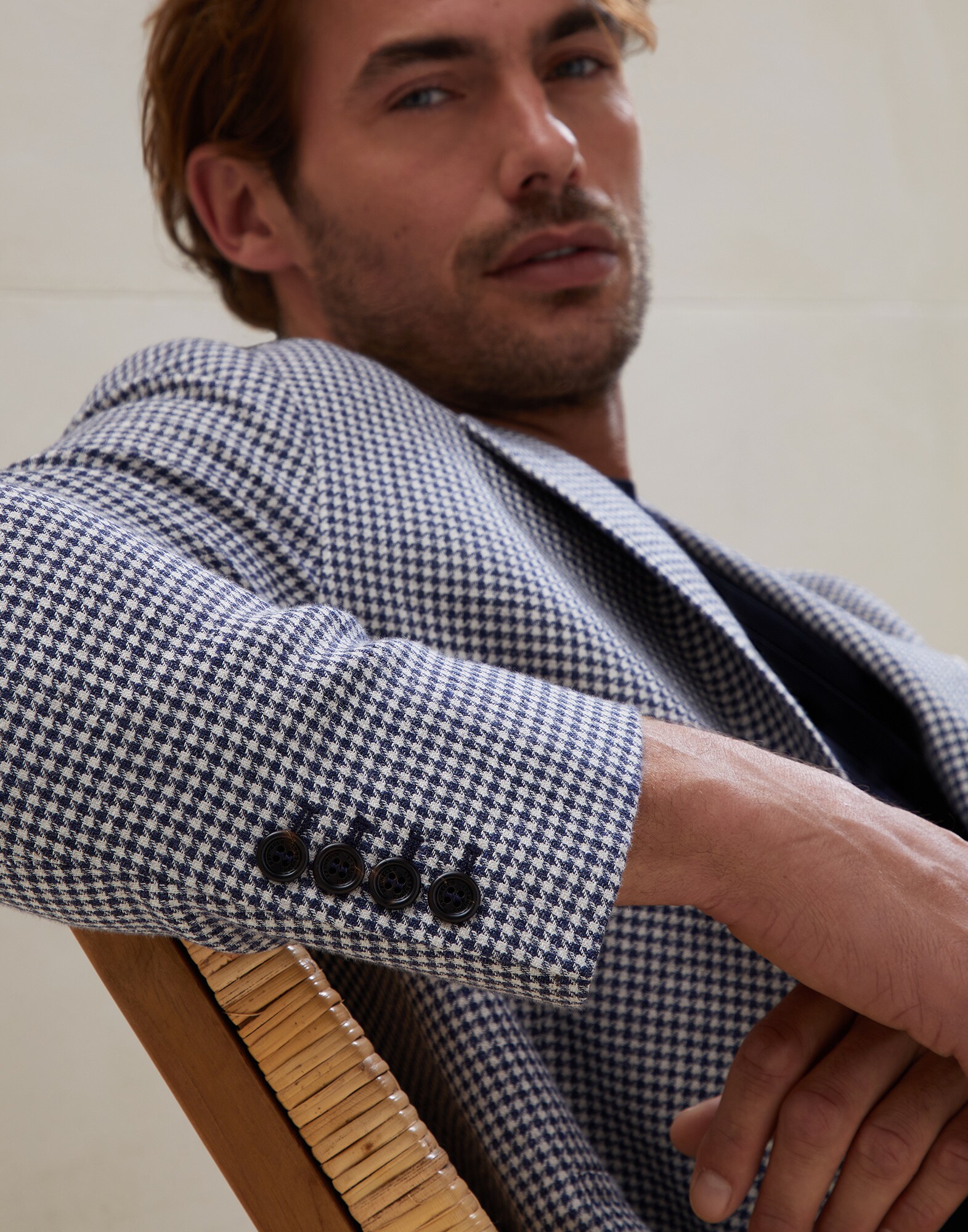 Single Breasted Blazer - Detail view