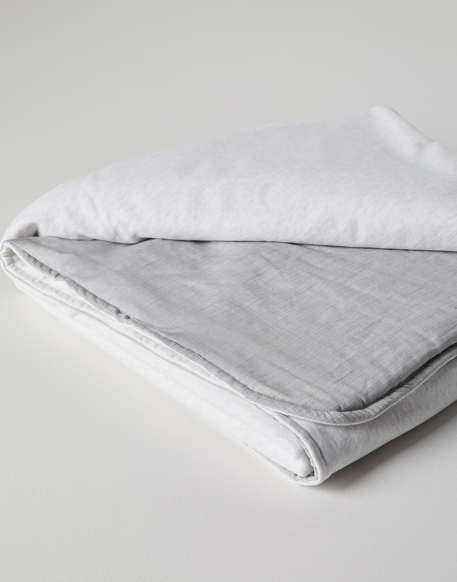 Blankets & Cushions - Back view