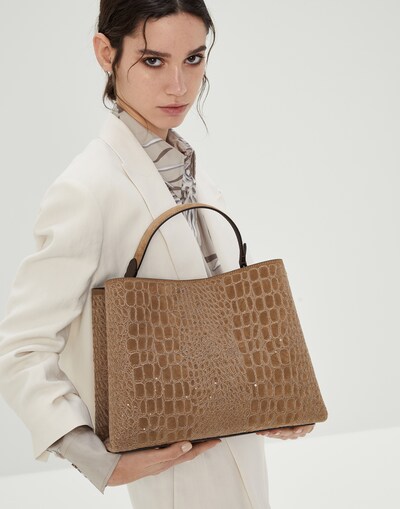 Shopper - Editorial view