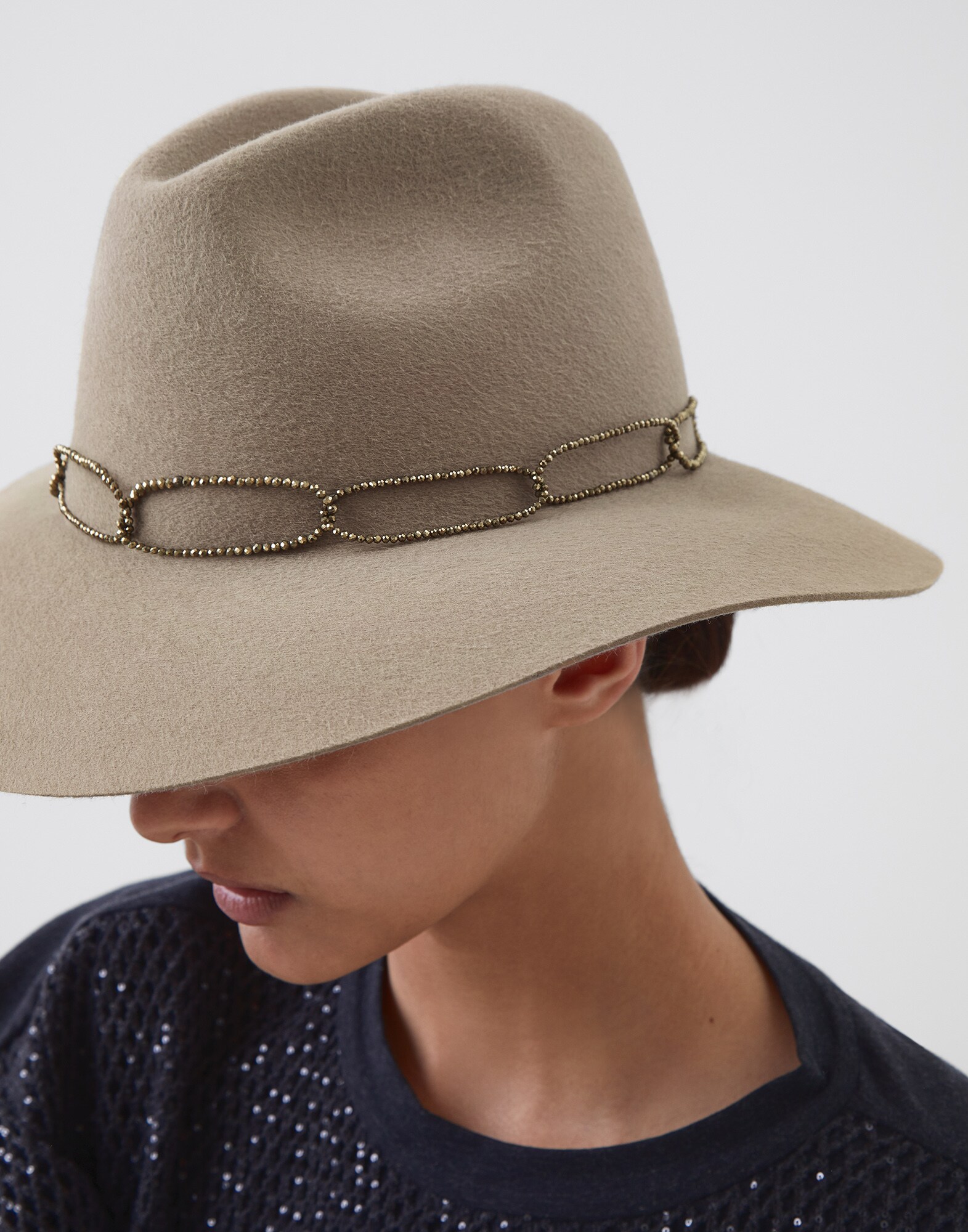 Hat - Editorial