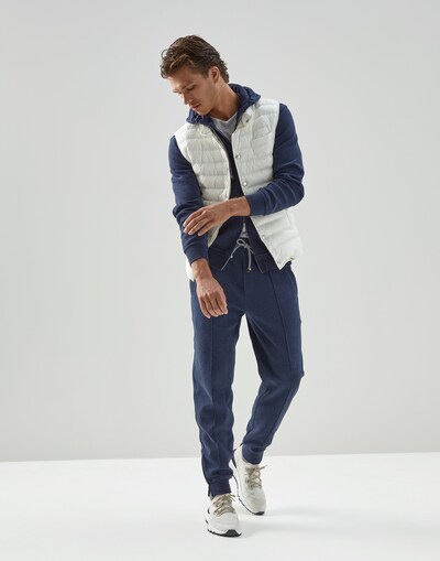 Down Vest - Full look