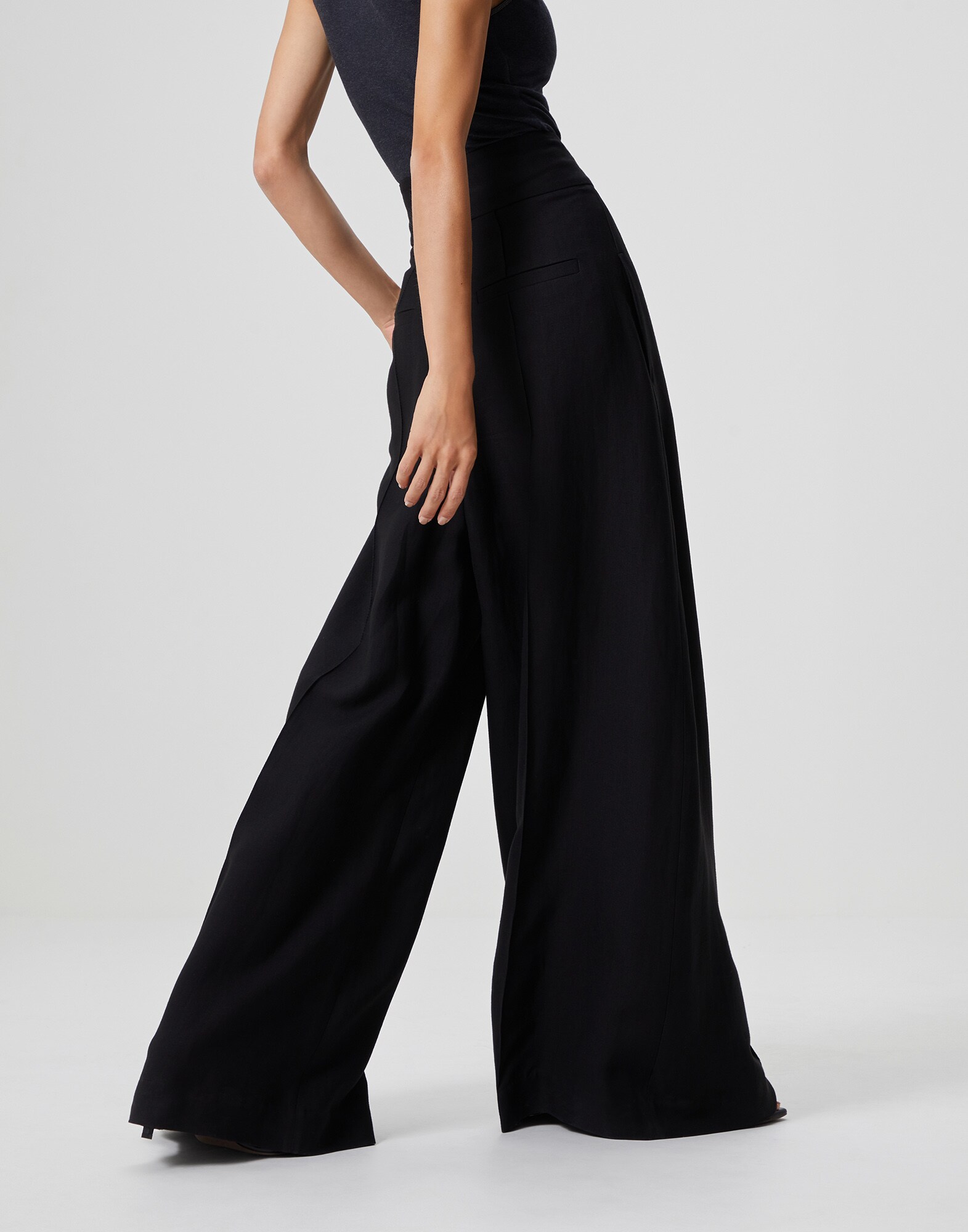 Wide - Back view