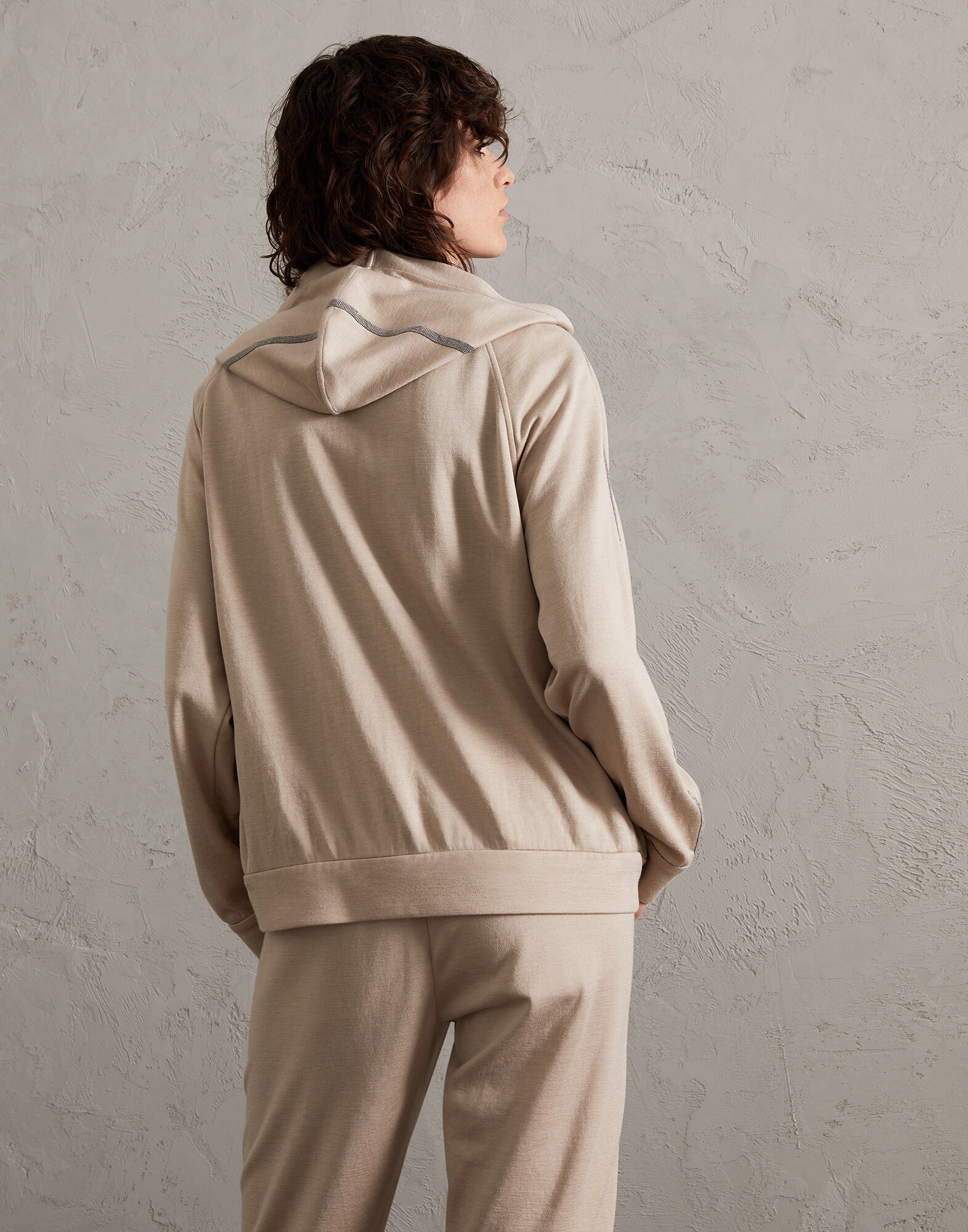 Sweatshirt - Back view