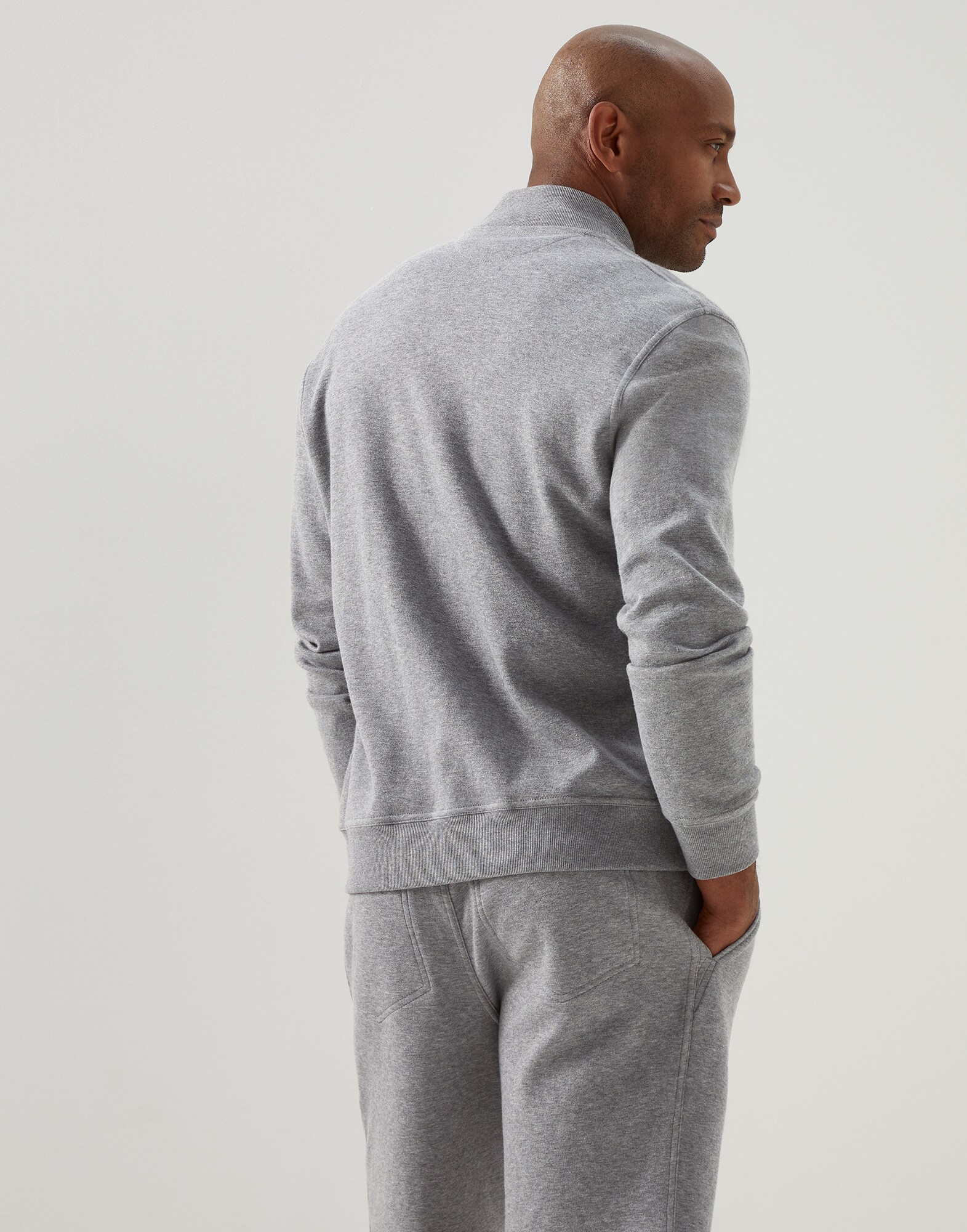 Sweatshirt - Back view