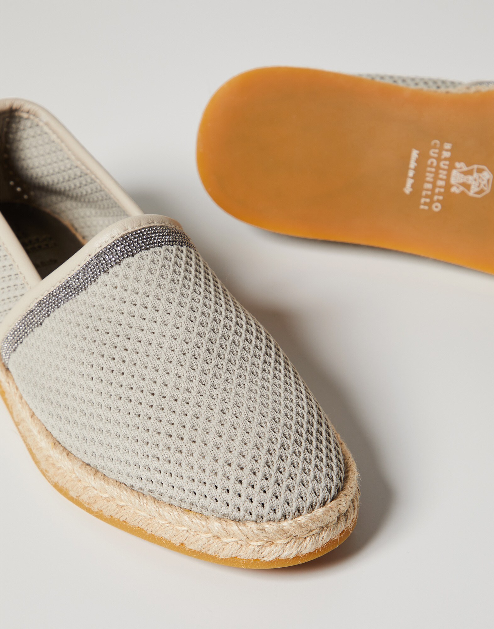 Flat Shoes - Detail view