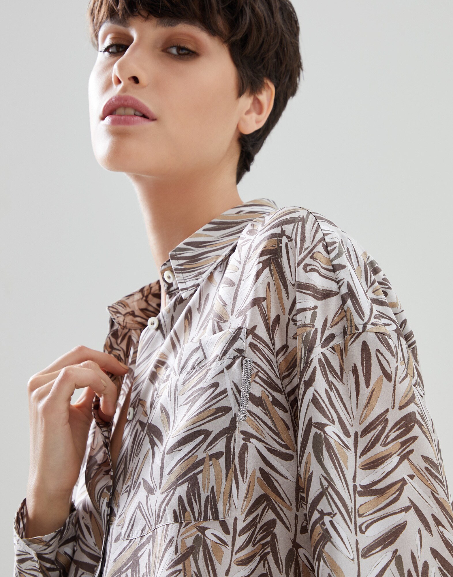 Silk Shirt - Detail view