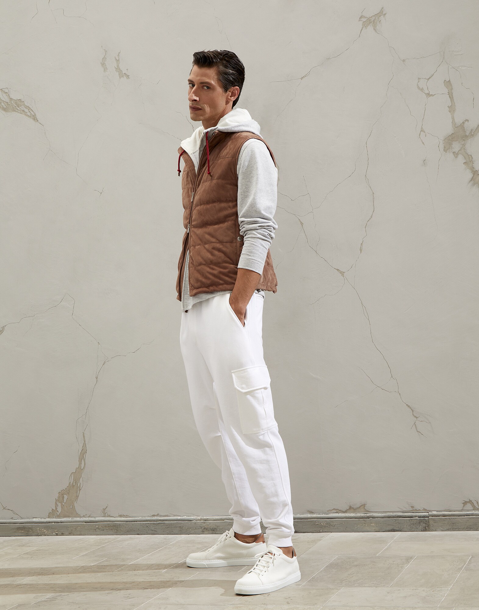 Sweatshirt - Full look