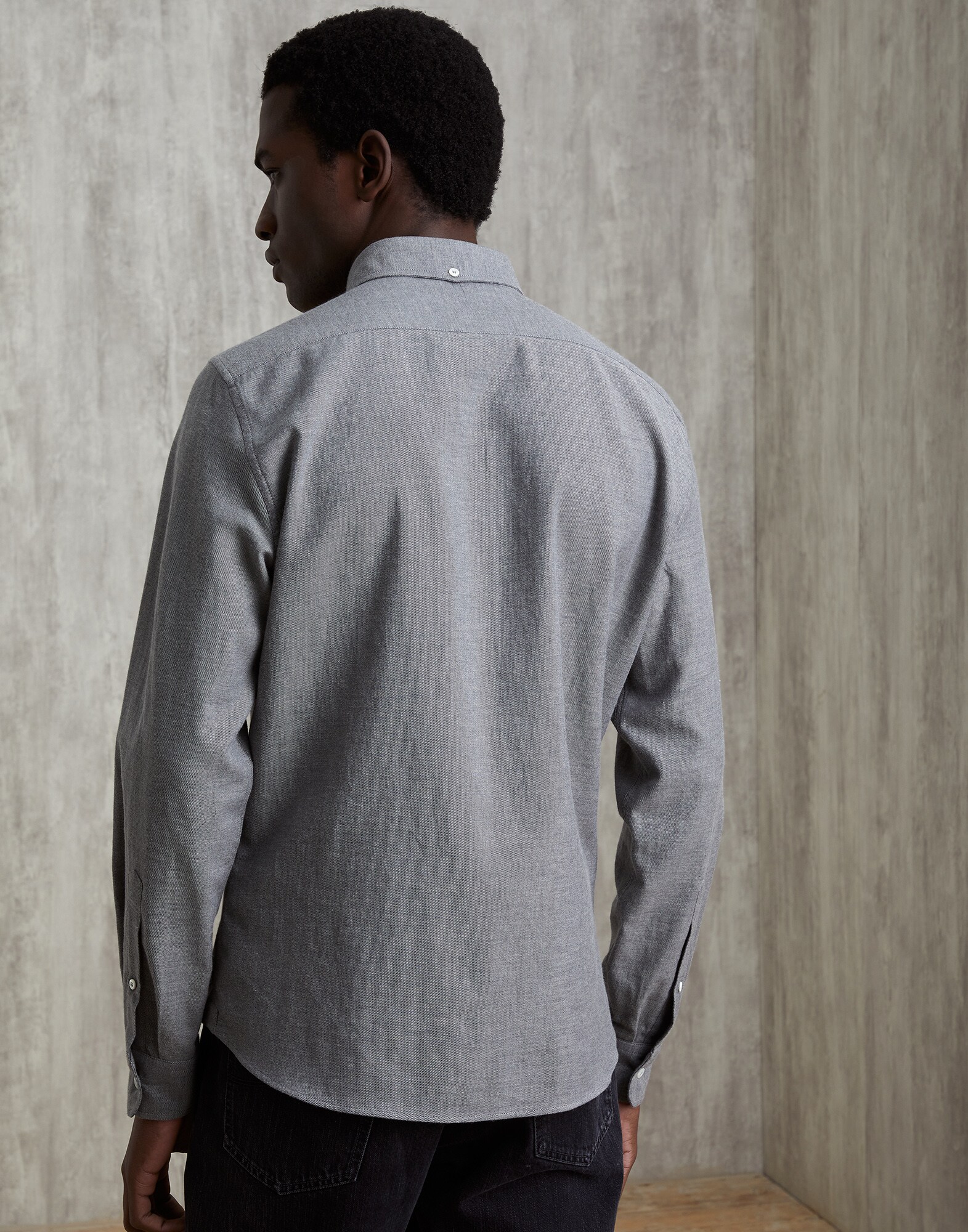 Leisure - Back view