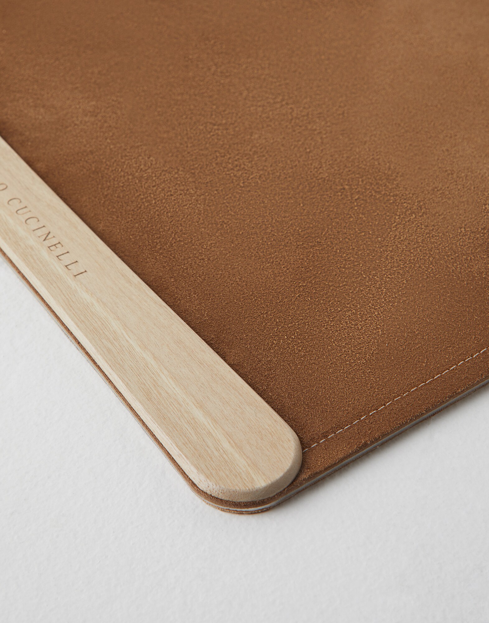 Desk Accessories - Detail view