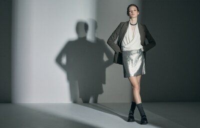Miniskirt - Horizontal view