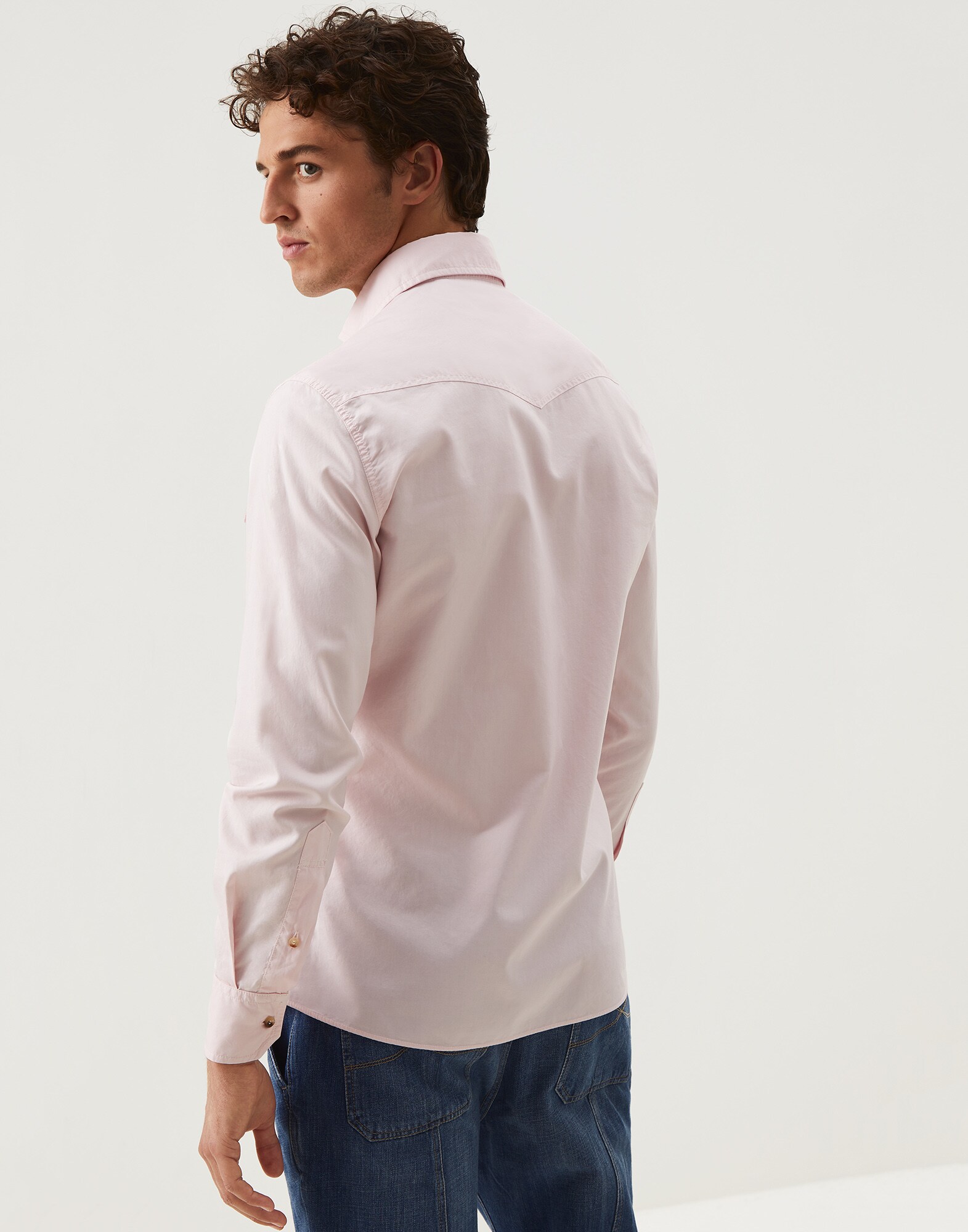 Leisure - Back view